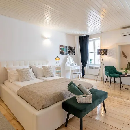 Casanoa Old Town Rovinj Apartment Exterior photo