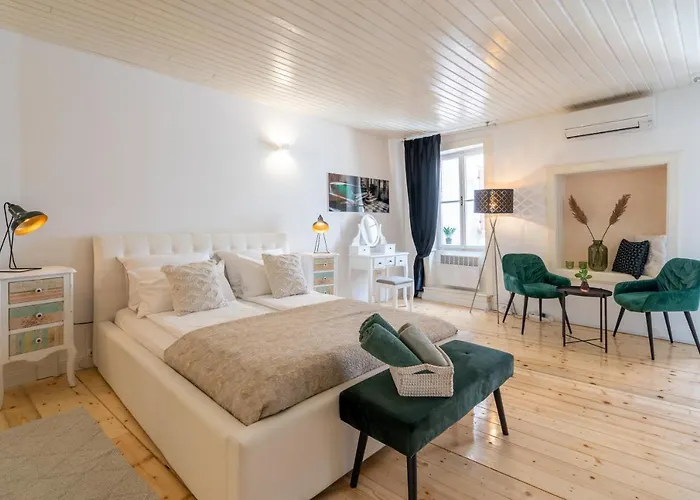 Casanoa Old Town Rovinj Apartment